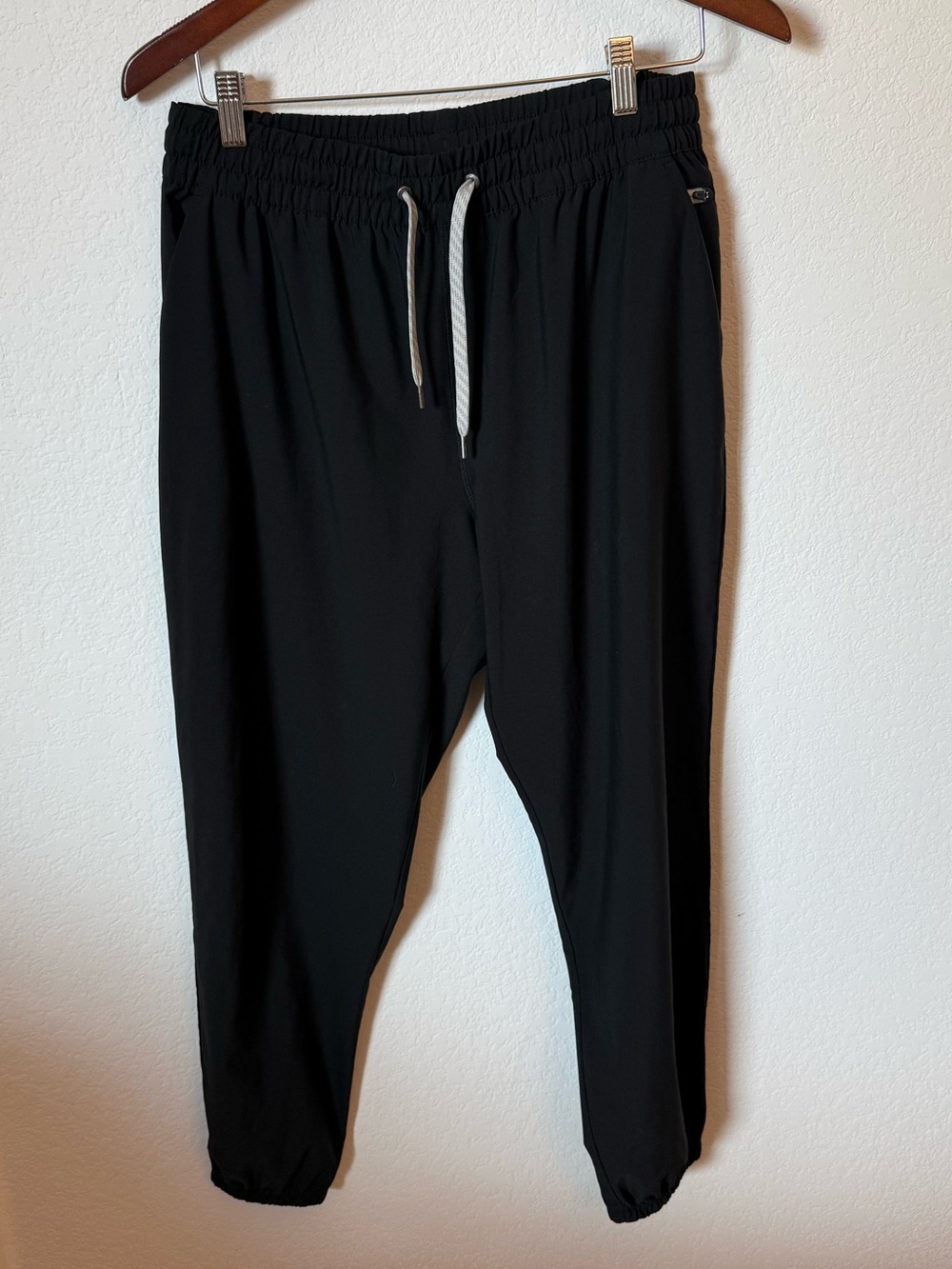Women's Vuori Joggers